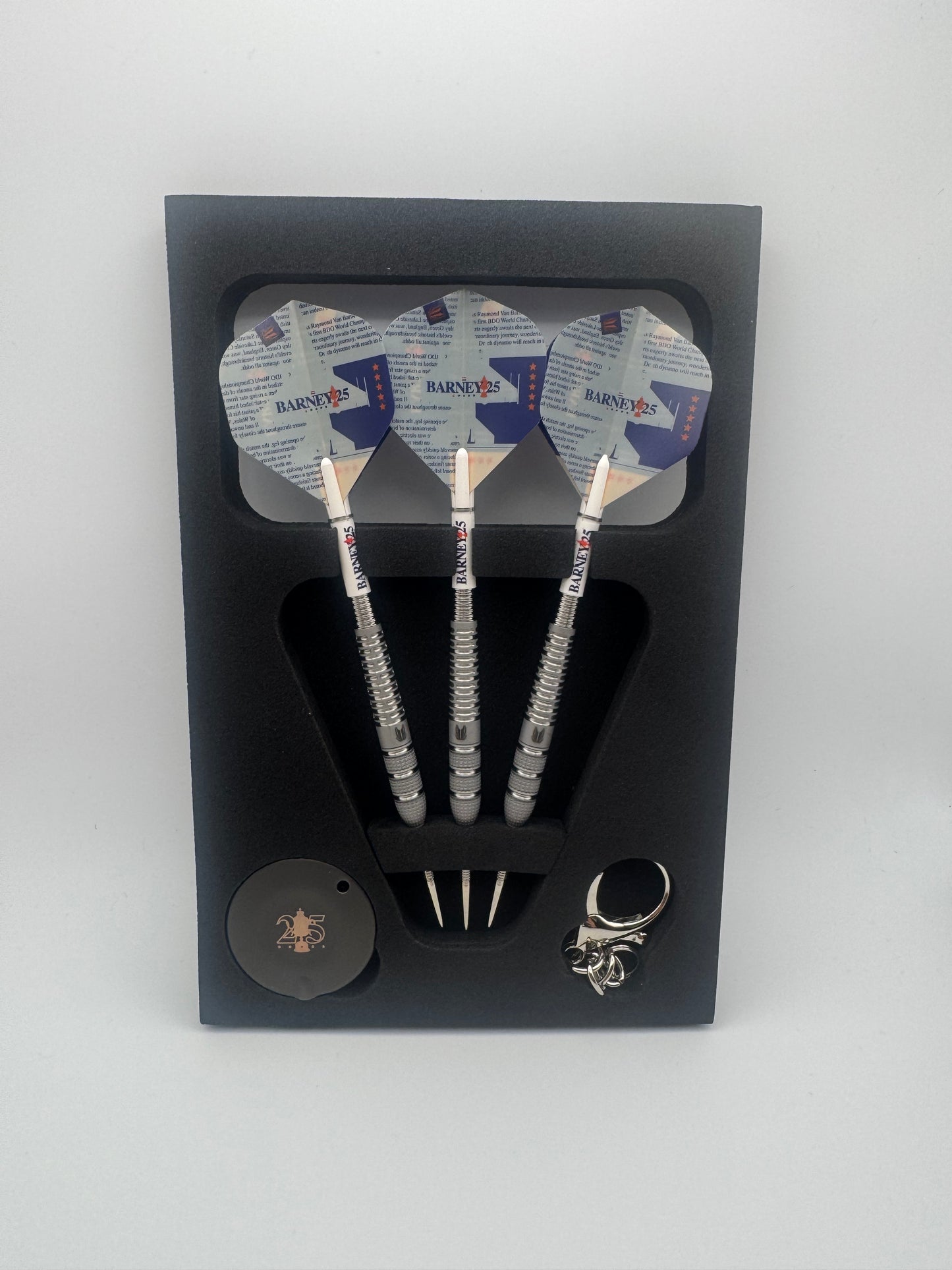 Target Barney25 SP 95% Tungsten Steel Tip Darts – Raymond van Barneveld Edition
